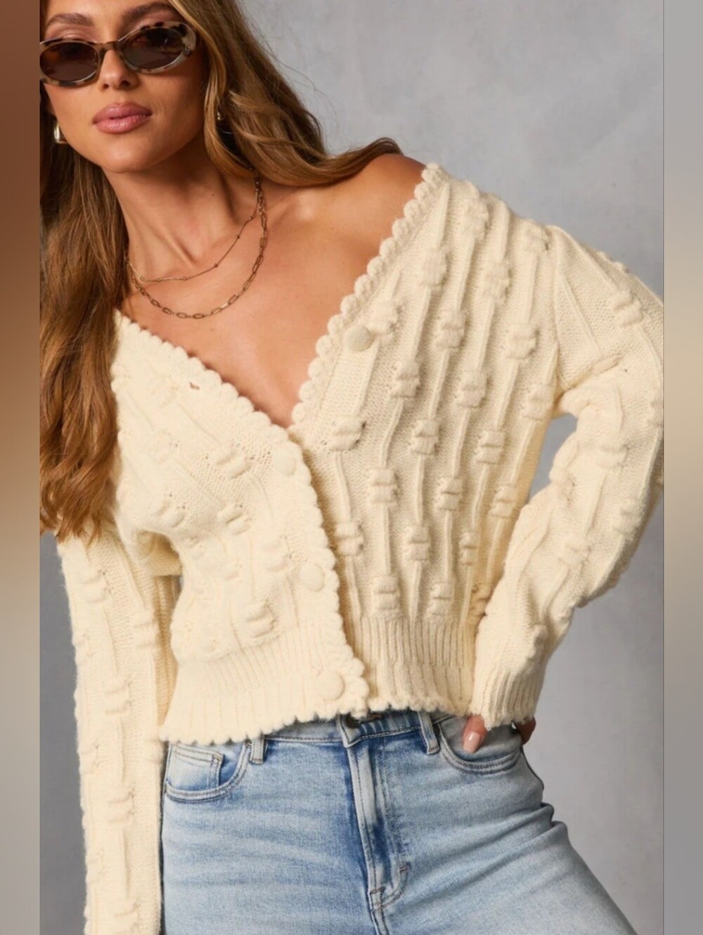 VICI Cream Textured V-Neck Knit Sweater Cardigan